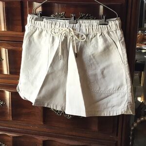 0225 Cynthia Rowley Khaki Drawstring Shorts; VGUC size L